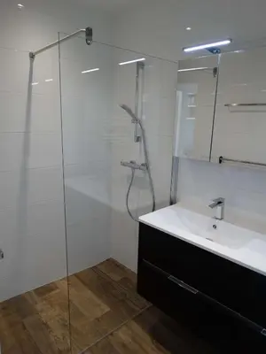 Salle de bains dans l'établissement Transat Saint Gilles Croix de Vie
