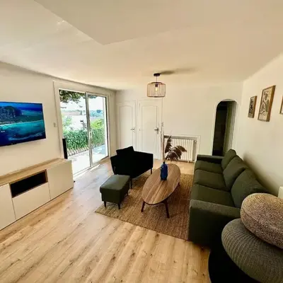 Maison Spacieuse idéalement placée bord de mer