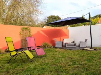 Jardin de l'établissement Holiday Home Remagy by Interhome