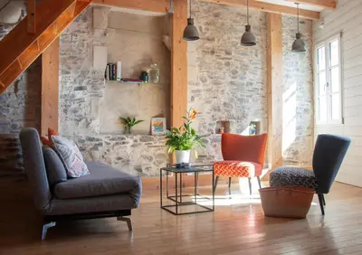 Coin salon dans l'établissement Loire Escale