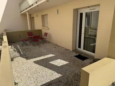 Balcon ou terrasse dans l'établissement Les Voiles Blanches, T3 neuf de 53 m2