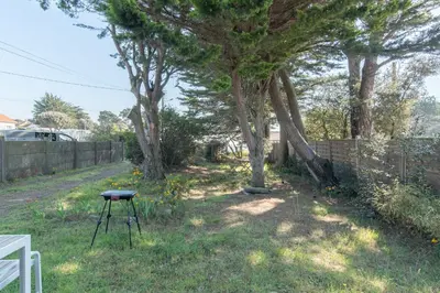 Jardin de l'établissement La Préfaillaise - 800m plage - Parking