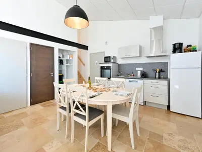 Cuisine ou kitchenette dans l'établissement Gîte de la Tiboire - Salle de Festivités et Salle de Jeux