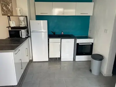 Cuisine ou kitchenette dans l'établissement Les embruns IV