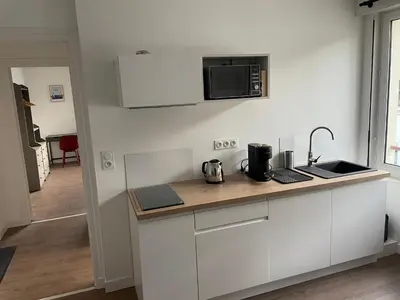 Cuisine ou kitchenette dans l'établissement Appartement T2 - 202 - Hyper Centre - Intégralement rénové - Toutes commodités à pied