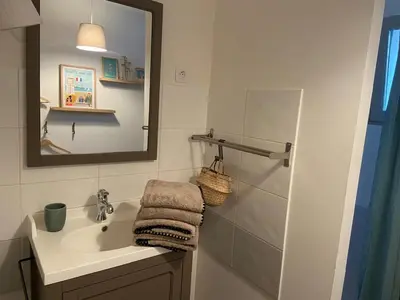 Salle de bains dans l'établissement La Bohème ô coeur du centre ville