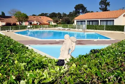 Piscine de l'établissement Maison ou située à proximité