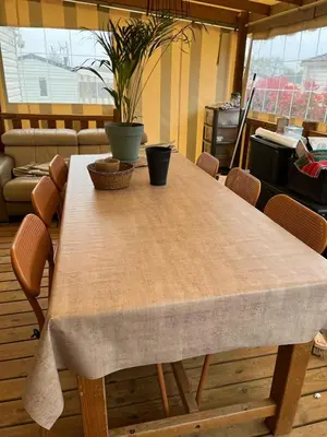 Coin salon dans l'établissement Mobil-home 5 personnes