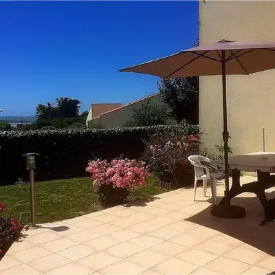 VILLA 3 chbres Vue mer maison avec piscine ds residence proche commodites et plages de sable