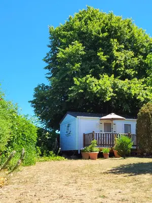 Jardin de l'établissement Gîte Sous le Tilleul