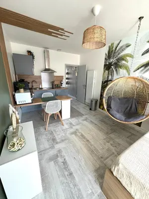 Cuisine ou kitchenette dans l'établissement Rêve Tropical, Proche plage, place de parking
