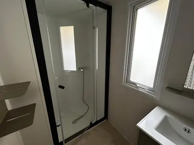 Salle de bains dans l'établissement Détente en 4 étoiles jusque 6 personnes, selon la dispo