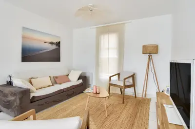 Coin salon dans l'établissement Maison pour 6 - Jardin - Centre de Noirmoutier