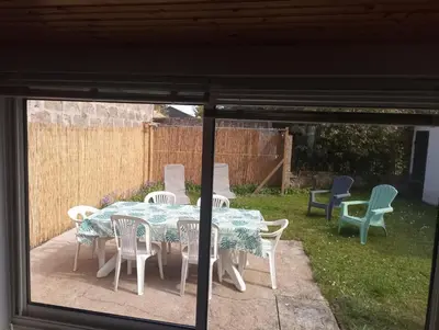Terrasse ou espace extérieur de l'établissement La maisonnette de Gaby
