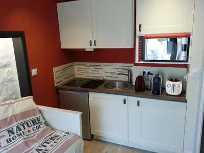 Cuisine ou kitchenette dans l'établissement Gîte de Bonneville