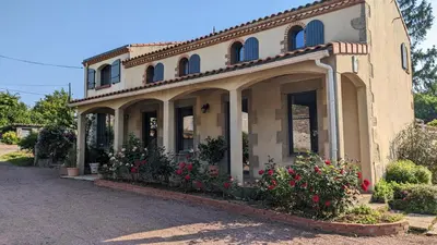 Bâtiment de le séjour chez l'habitant
