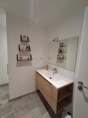 Salle de bains dans l'établissement Le Temps Suspendu