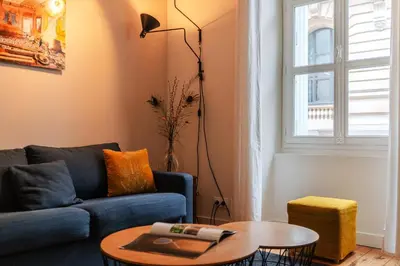 Coin salon dans l'établissement Le Clemenceau - Cœur historique de Nantes