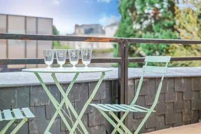 Boissons dans l'établissement Joli studio avec terrasse - proche château - 2 personnes