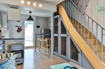 Cuisine ou kitchenette dans l'établissement Maison Saint Surin 26