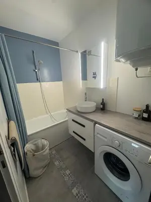 Salle de bains dans l'établissement L'Échappée Vendéenne - T2 cosy en bord de mer