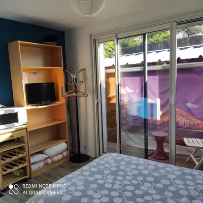 Un ou plusieurs lits dans un hébergement de l'établissement Maisonnette STUDIO Independent