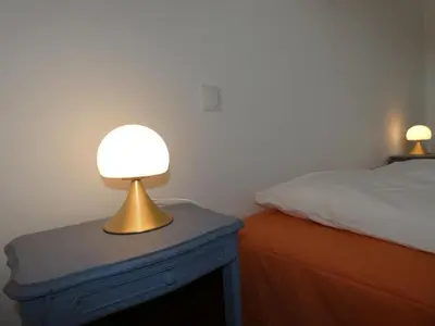 Un ou plusieurs lits dans un hébergement de l'établissement Maison Vendéenne 3 Ch, Prop. Animaux, Proche Plage - FR-1-540-323
