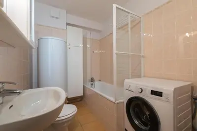 Salle de bains dans l'établissement L'Athéna By Tranquil at Home