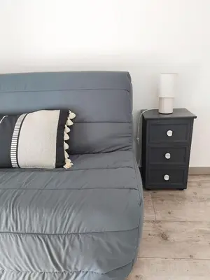 Coin salon dans l'établissement Maison La Bulle d'Héloïse