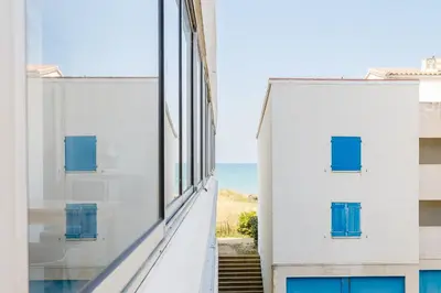 Balcon ou terrasse dans l'établissement Le Galées - 150m de la plage - Parking