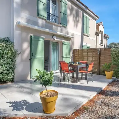 Maison pour 4 avec terrasse - proche du centre