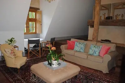 Coin salon dans l'établissement Château dans le calme de l'Anjou
