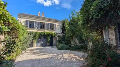 Jardin de l'établissement Maison Familiale - Centre Ville - 2 chambres