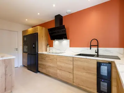Cuisine ou kitchenette dans l'établissement Holiday Home Ohana by Interhome