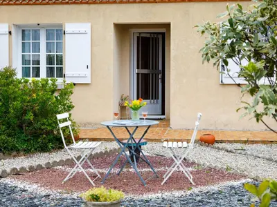 Jardin de l'établissement Holiday Home L'Horizon by Interhome