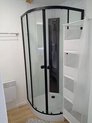 Salle de bains dans l'établissement Gîte rural calme et bien situé
