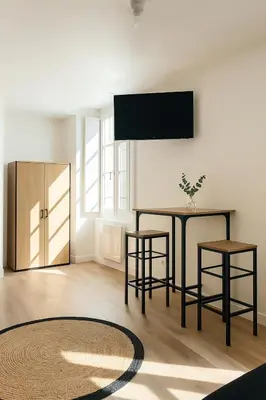 Télévision ou salle de divertissement dans l'établissement Studio Cosy - Doutre Centre Angers