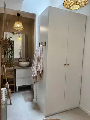 Salle de bains dans l'établissement La parenthèse balinaise