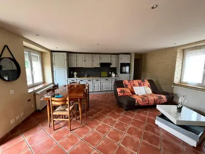 Cuisine ou kitchenette dans l'établissement Le gîte du temps plié
