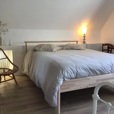 Appartement privatif étage maison - 2 chambres - 5 couchages - Jardin
