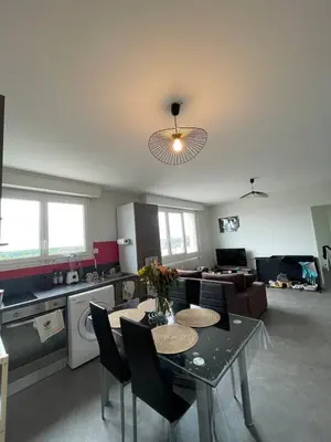 Cuisine ou kitchenette dans l'établissement Appartement