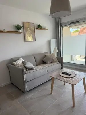 Coin salon dans l'établissement La parenthèse - 50 m de la plage