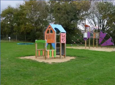 Aire de jeux pour enfants de l'établissement Bungalow, 3 chambres