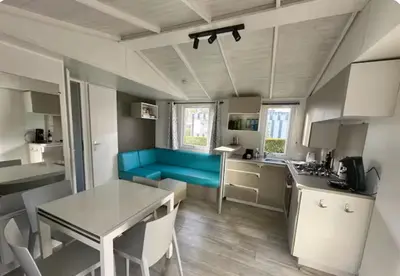 Cuisine ou kitchenette dans l'établissement Bungalow, 3 chambres