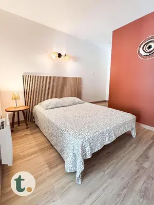 Un ou plusieurs lits dans un hébergement de l'établissement Tranquiloue - Appart Centre-Ville - Puy du Fou 20min