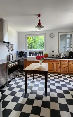 Cuisine ou kitchenette dans l'établissement Grande maison de charme centre bourg