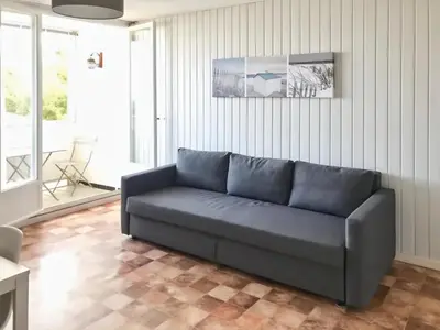 Coin salon dans l'établissement Appartement moderne à Saint-Hilaire-de-Riez de 51 m² avec balcon