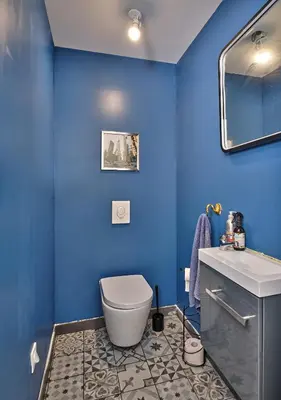 Salle de bains dans l'établissement La Résidence AKWABA
