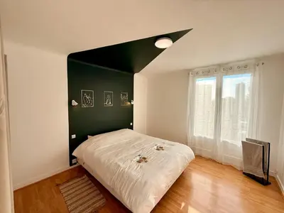 Un ou plusieurs lits dans un hébergement de l'établissement Le Beauséjour ! Beaux volumes, idéals pour un séjour confortable et reposant