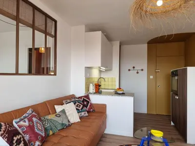 Cuisine ou kitchenette dans l'établissement L'Horizon doré, Vue mer et dunes, Plage à pied